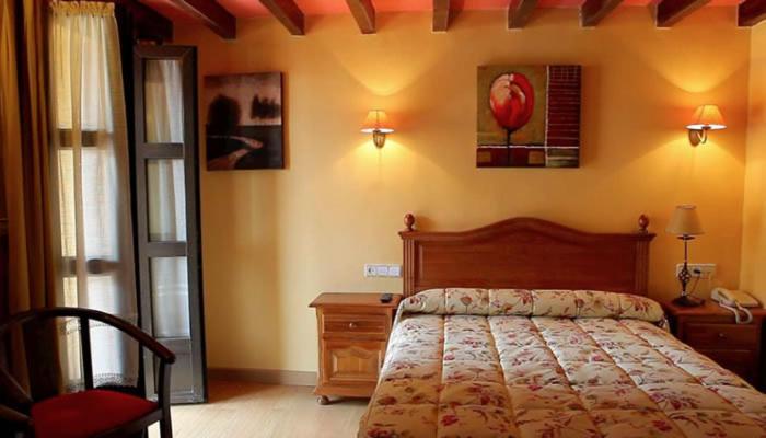 Conjunto Hotelero La Pasera Soto De Cangas Rom bilde