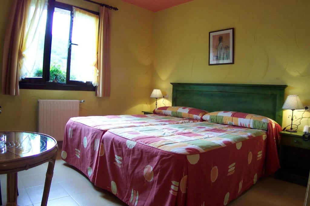 Conjunto Hotelero La Pasera Soto De Cangas Rom bilde