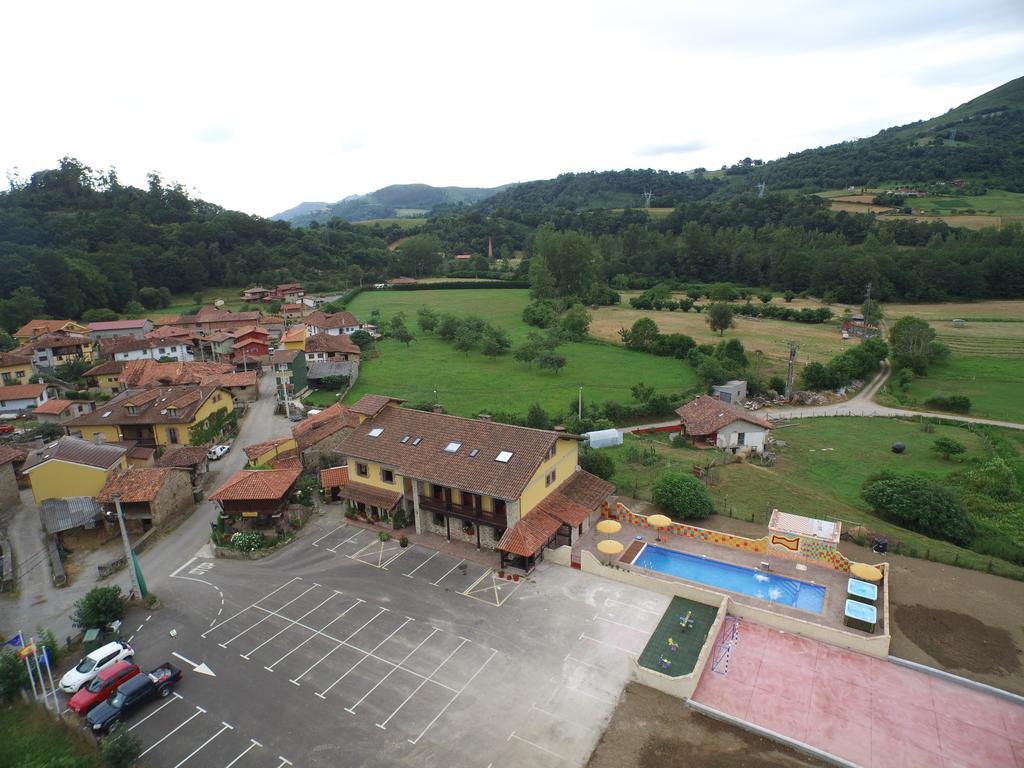 Conjunto Hotelero La Pasera Soto De Cangas Eksteriør bilde