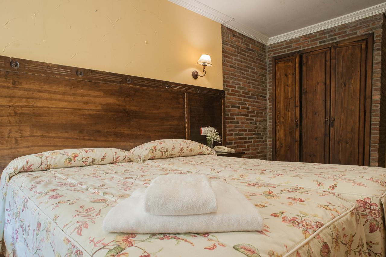 Conjunto Hotelero La Pasera Soto De Cangas Eksteriør bilde
