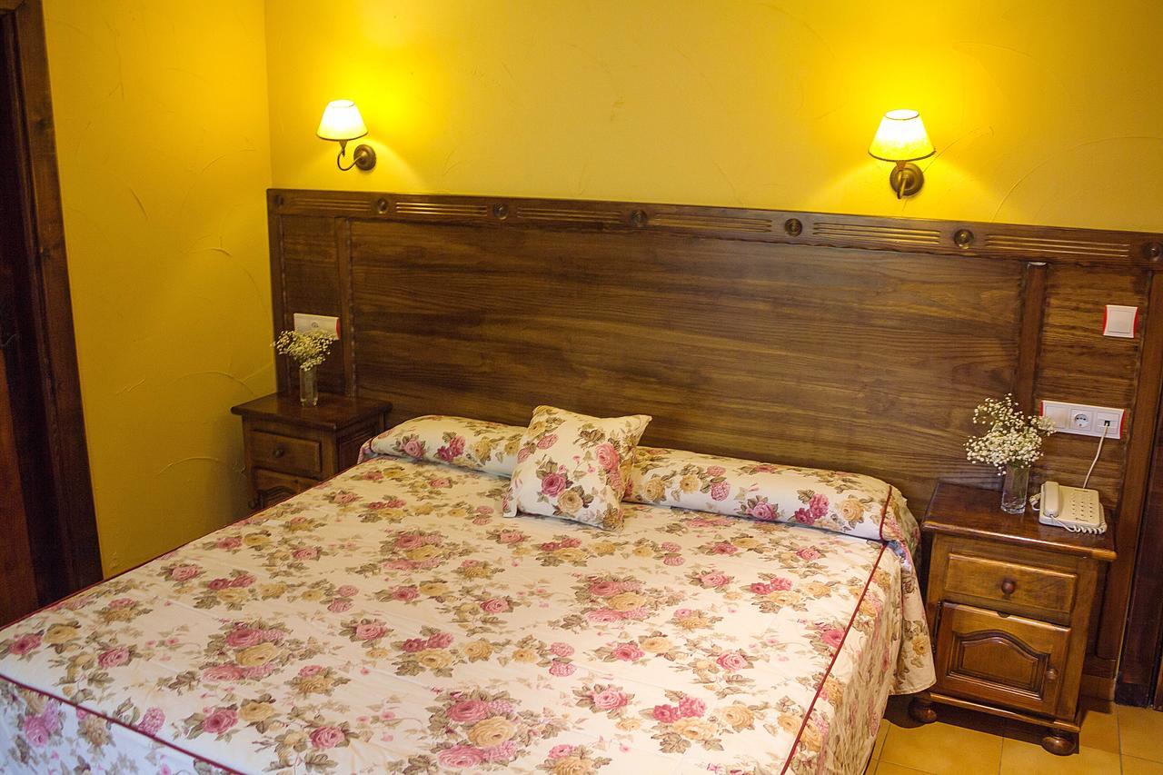 Conjunto Hotelero La Pasera Soto De Cangas Eksteriør bilde